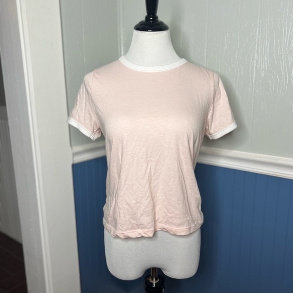 H&M divided white hem pink crop top tee A6-12